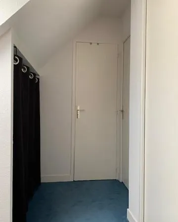 Ster Vraz - A L'entree De Apartamento